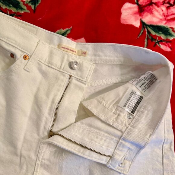 Levi’s High Rise Cutoff Denim Shorts Women’s Size 30 White Frayed Hem - Picture 7 of 10